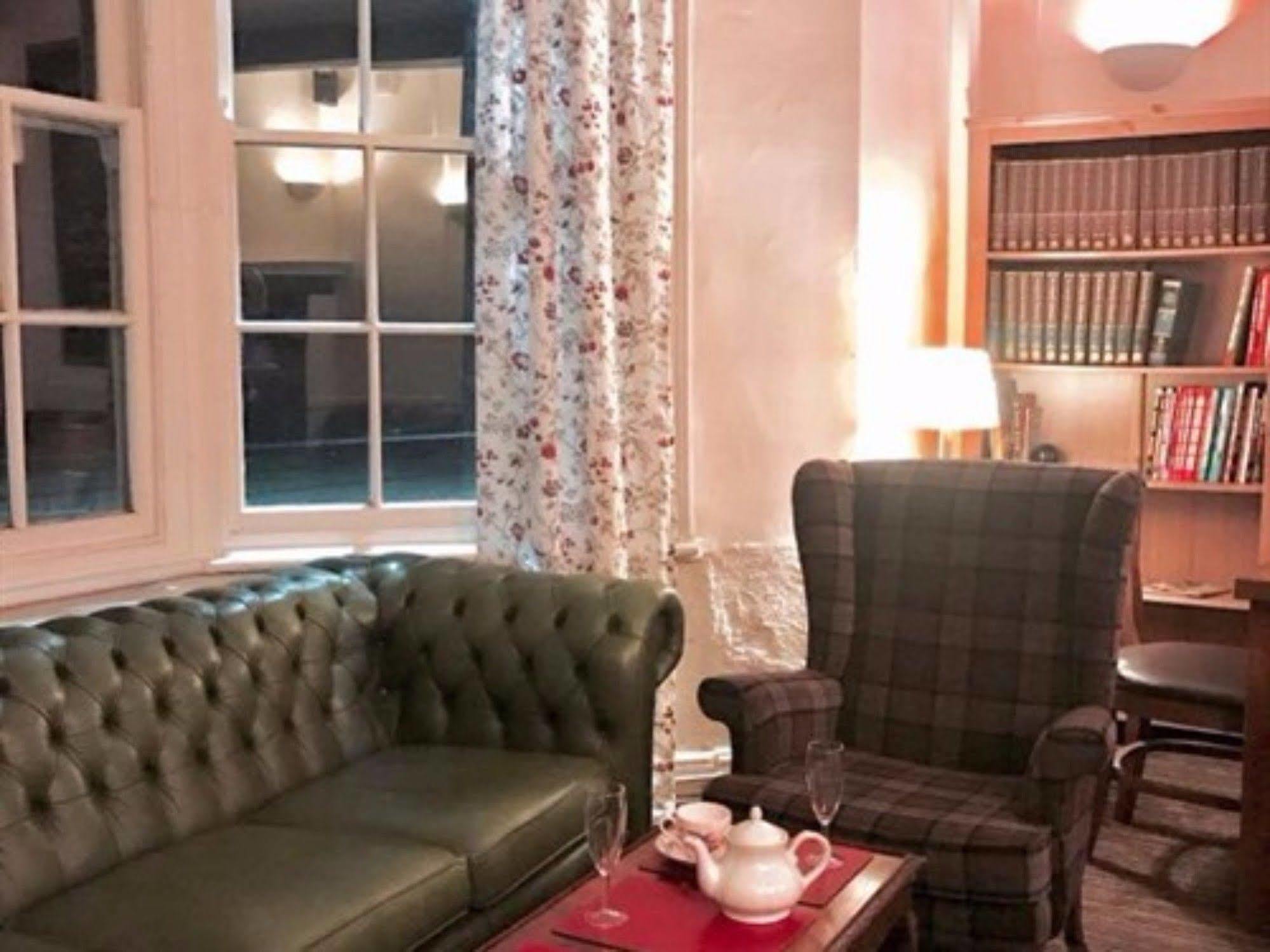 The Halford Hotel Halford  Eksteriør billede