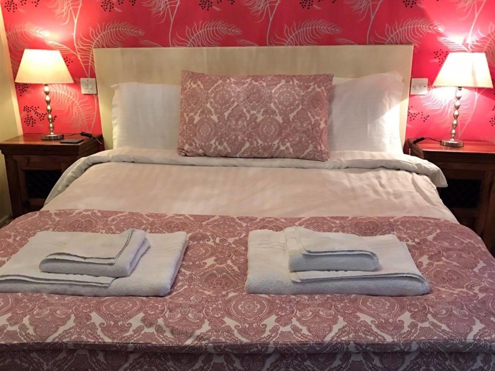 The Halford Hotel Halford  Eksteriør billede