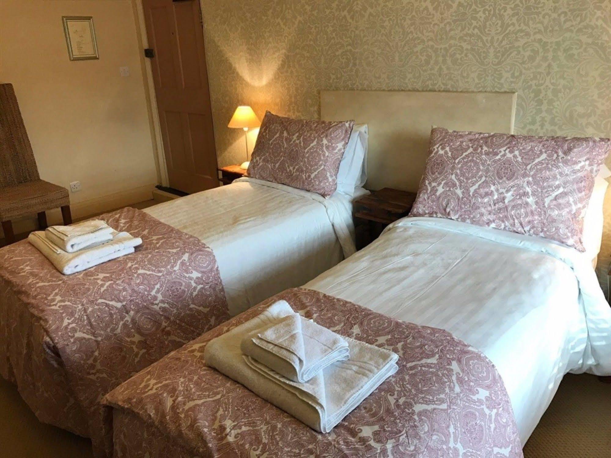 The Halford Hotel Halford  Eksteriør billede